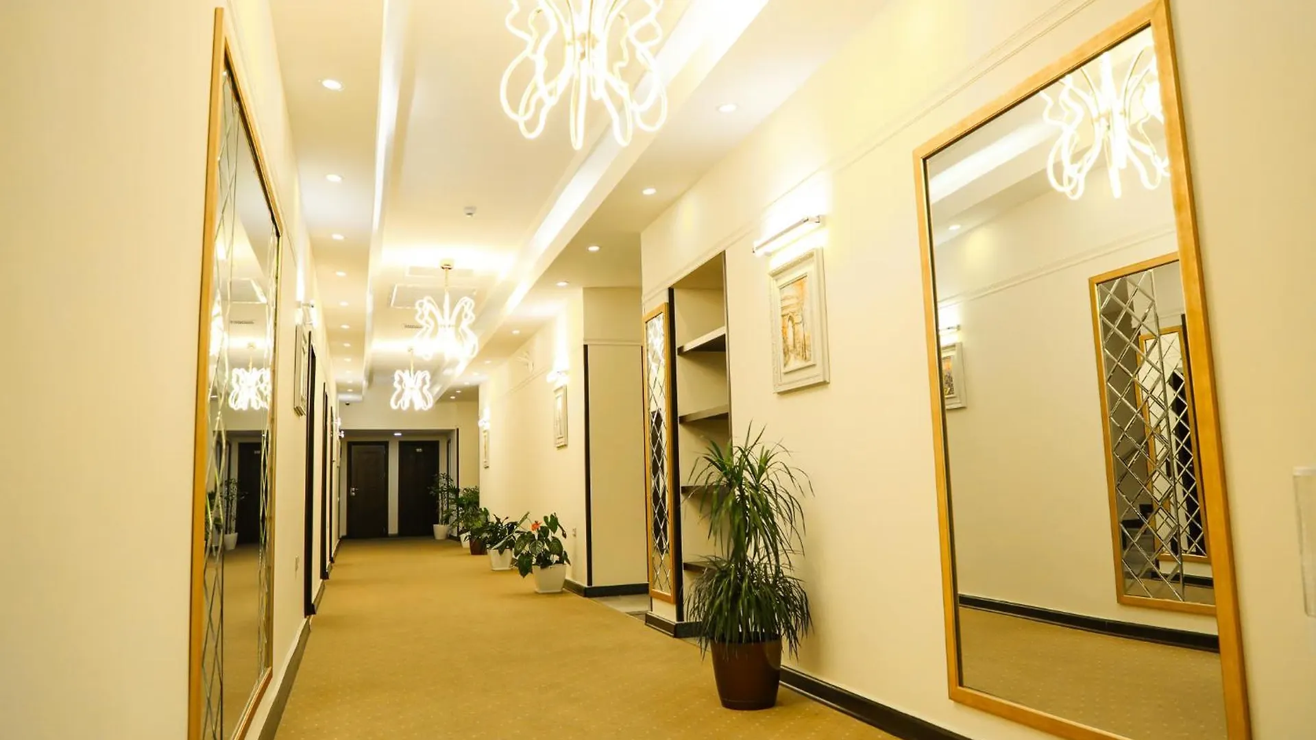 Deluxe Art Hotel Baky