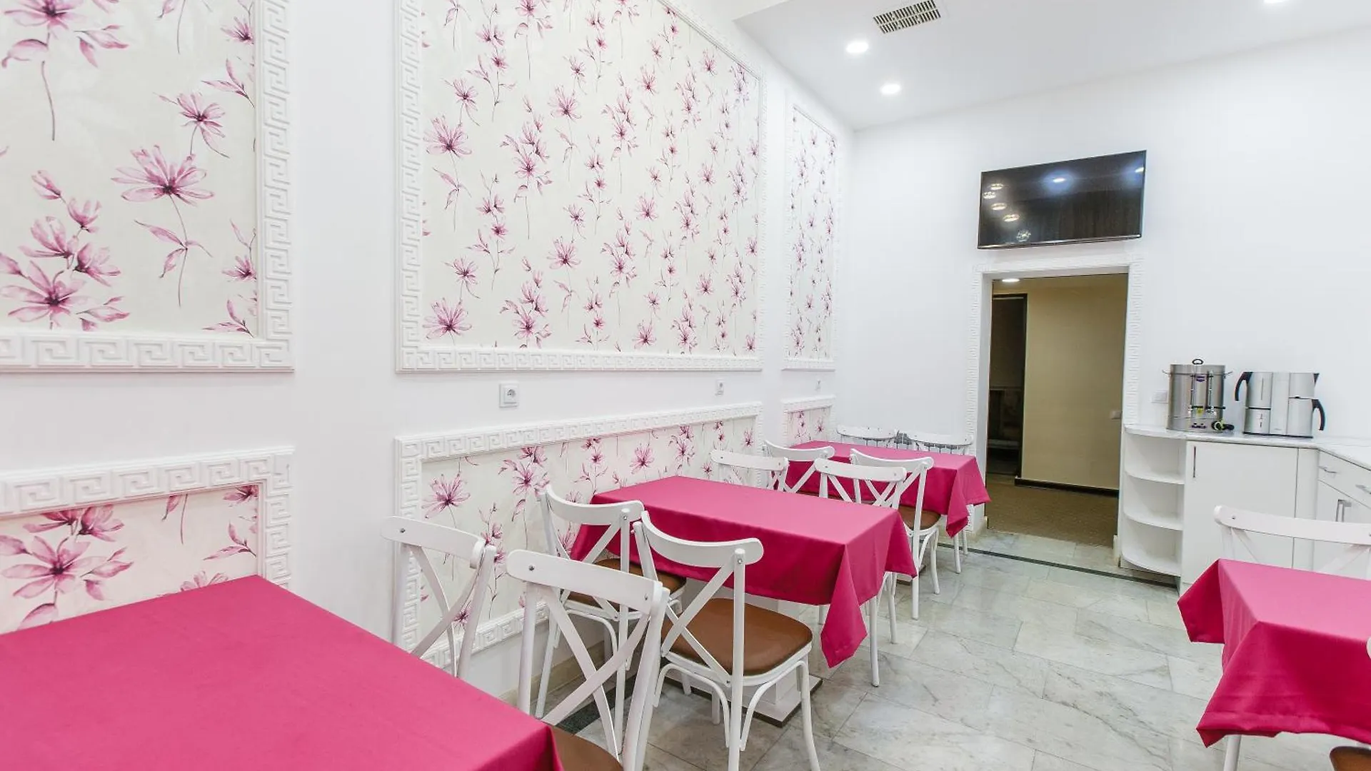 Deluxe Art Hotel Baku 0*,  Aserbajdsjan
